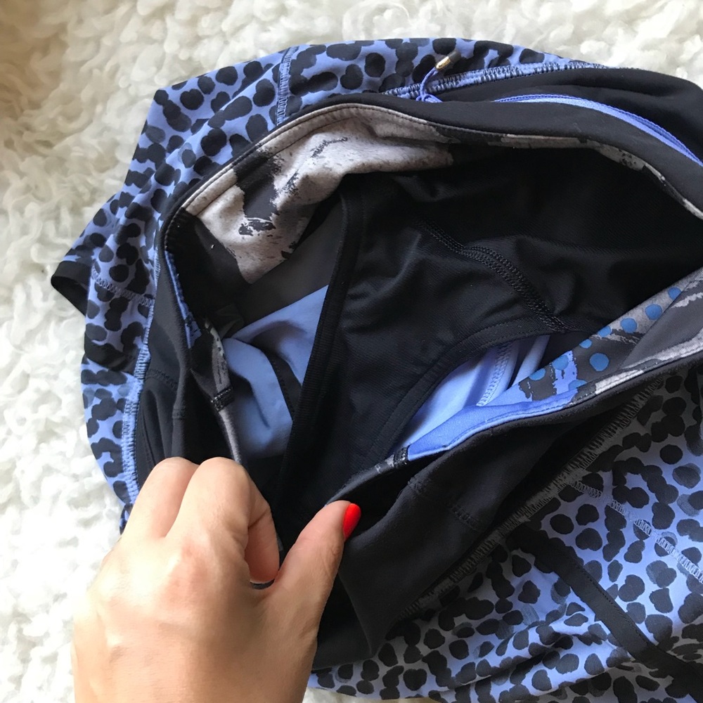 LULULEMON rare ace spot lullaby/black shorts - Picture 6 of 7